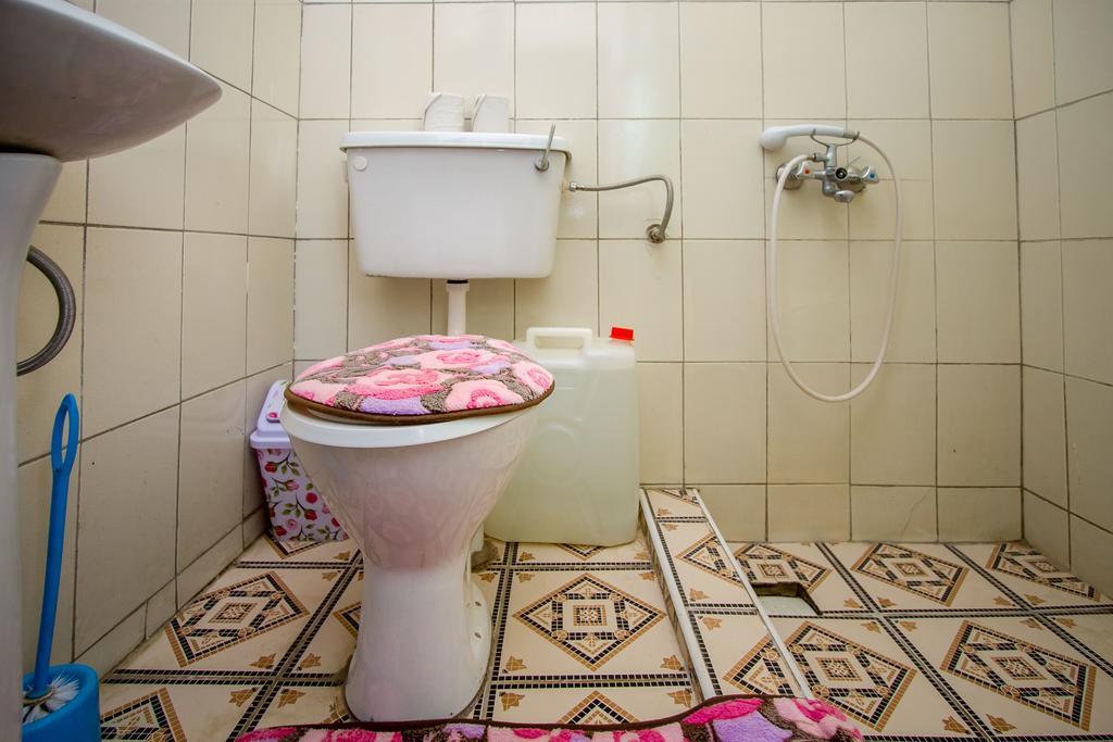 La Grand Chez Johnson Hotel Muyenga Kampala Kültér fotó